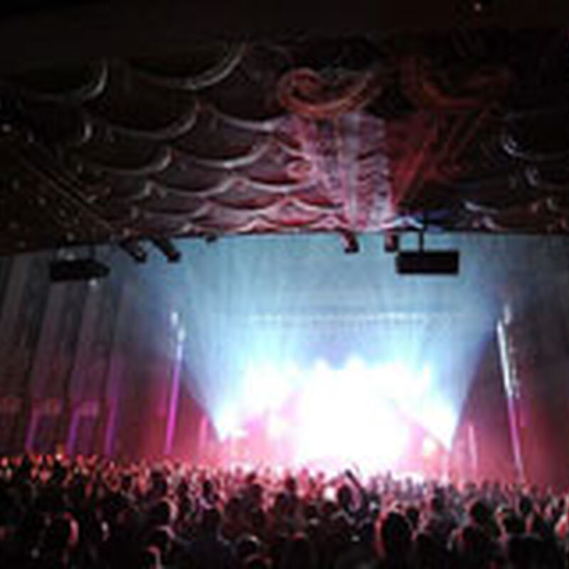 02/12/10 Wiltern Theatre, Los Angeles, CA 